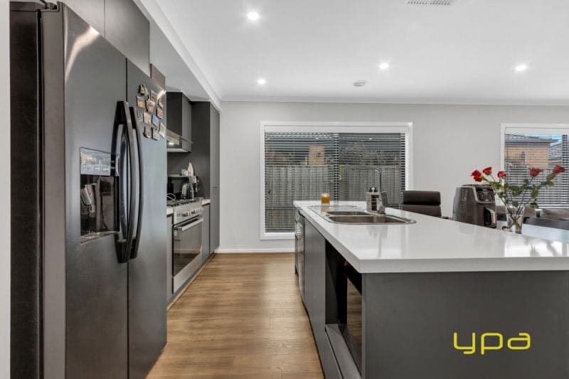 7 Lygon Avenue, Clyde, Clyde - Thumbnail 4