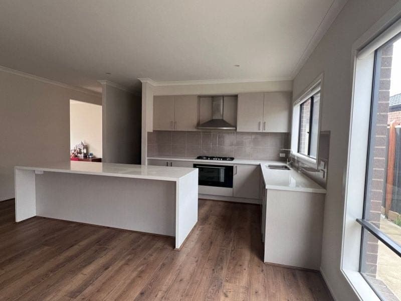 16 Carnation Street, Clyde, Clyde - Thumbnail 7