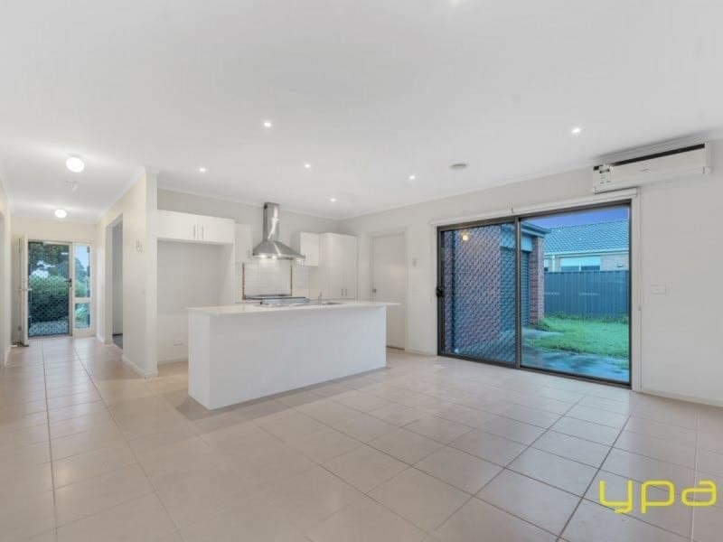 45 Syme Road, PAKENHAM, Pakenham - Thumbnail 6