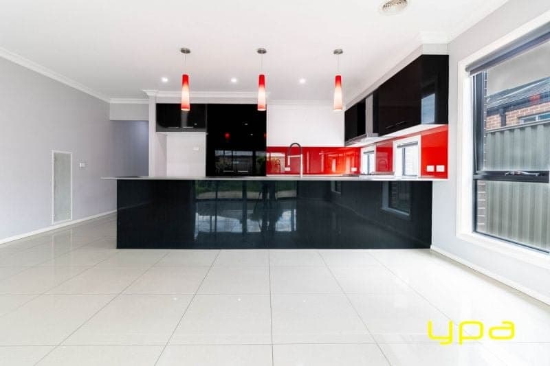 8 Scullin Street Cranbourne East VIC, Cranbourne East - Thumbnail 7
