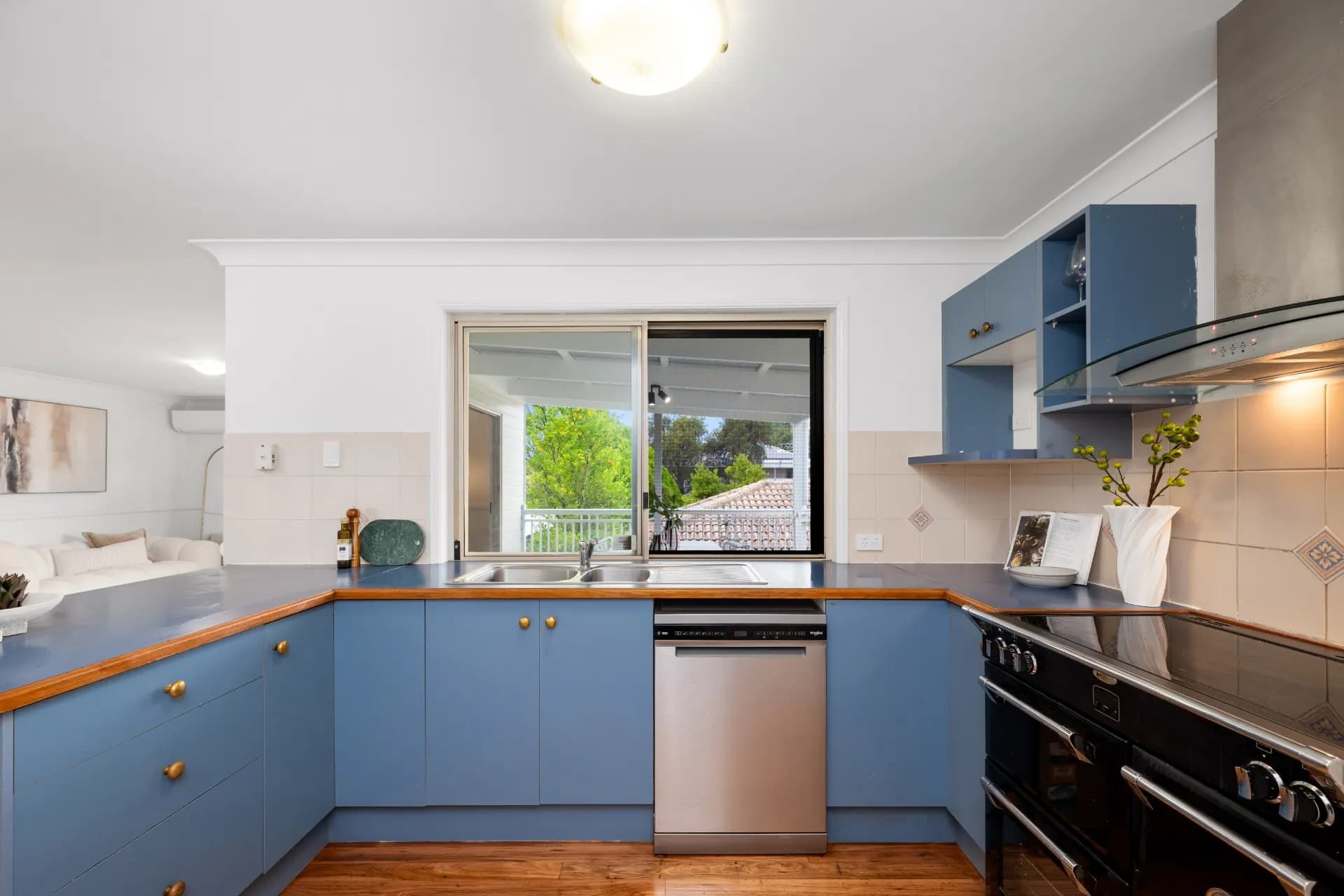 69 Lynne Grove Avenue, Corinda, QLD, Corinda - Thumbnail 5