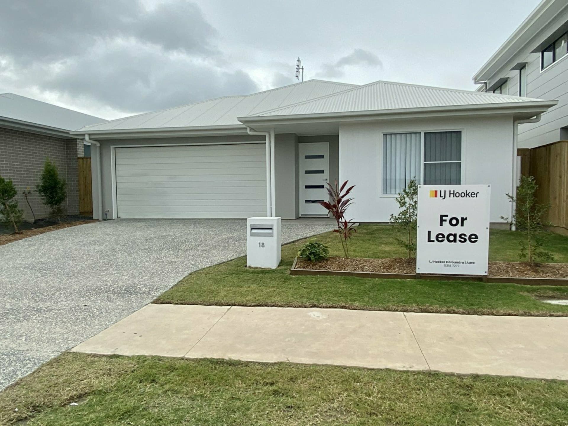18 Rottnest Crescent, Banya, Banya - Image 1