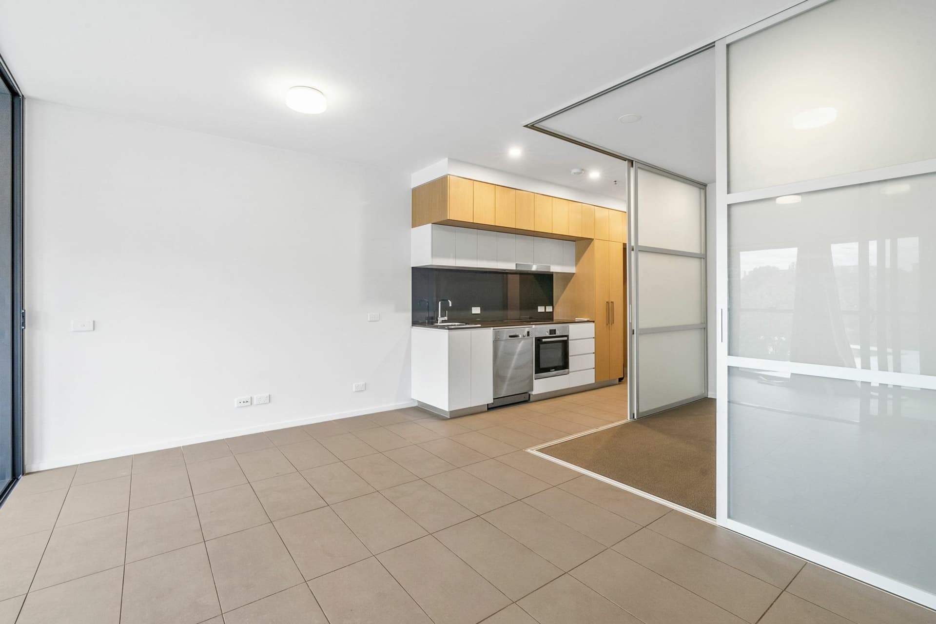 25/2 Veryard Lane Belconnen ACT, Belconnen - Thumbnail 3