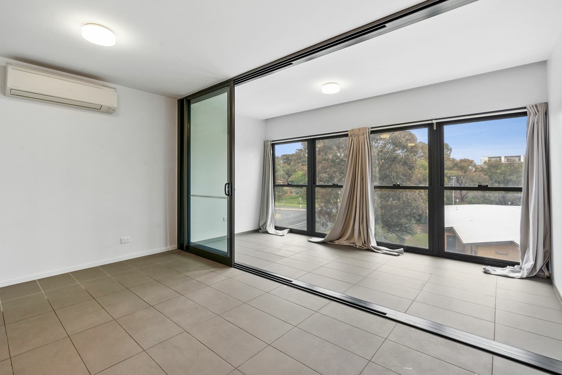 25/2 Veryard Lane Belconnen ACT, Belconnen - Thumbnail 8