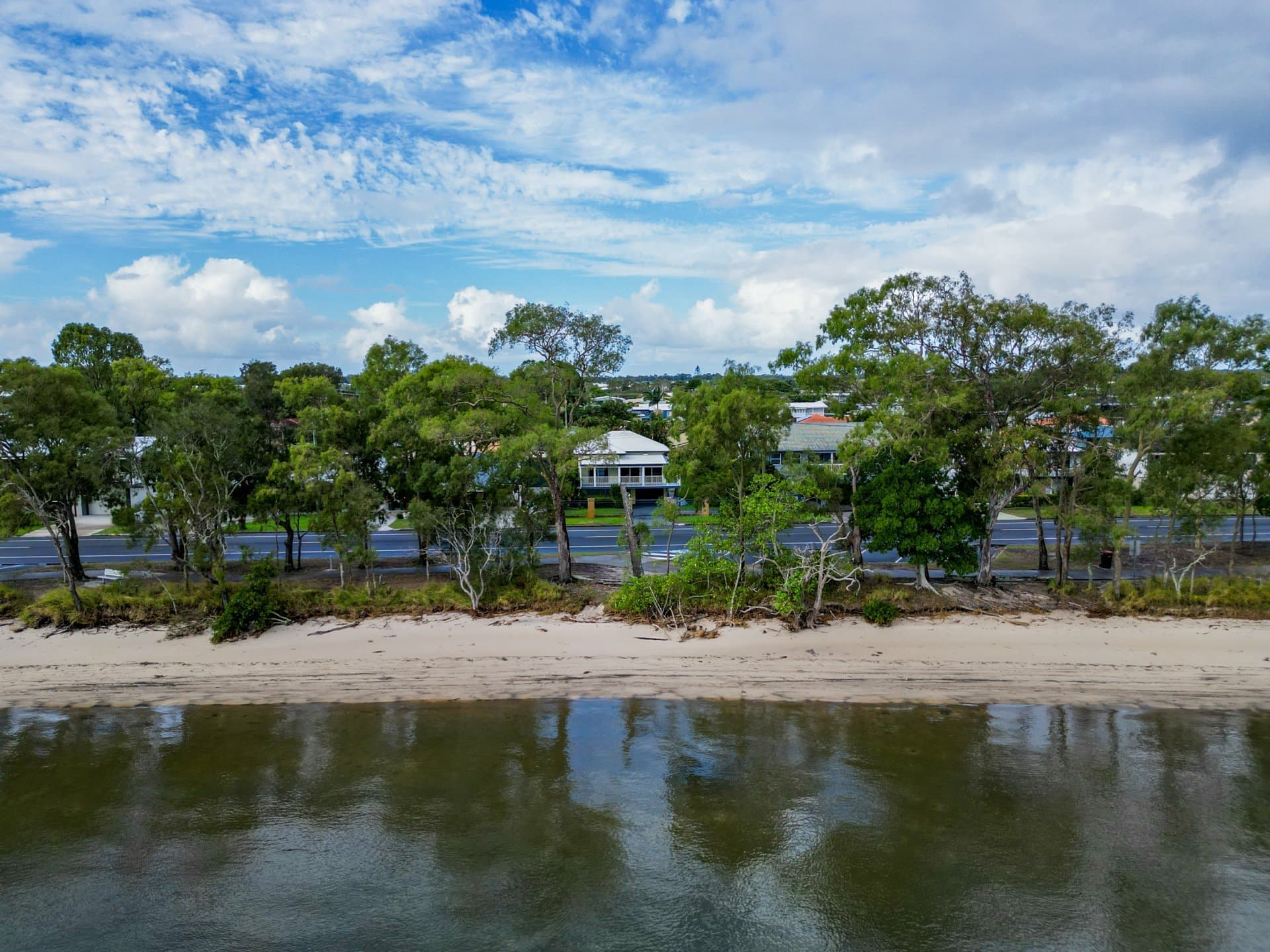 173 Sylvan Beach Esplanade Bellara QLD, Bellara - Thumbnail 3