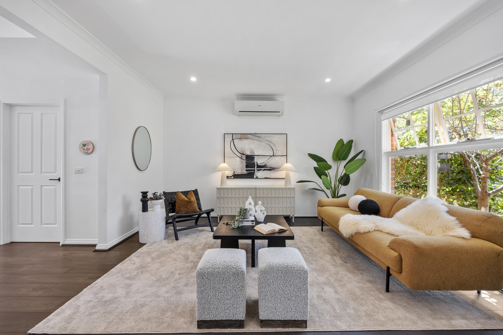 1 Hannaslea Street, Box Hill - Thumbnail 2