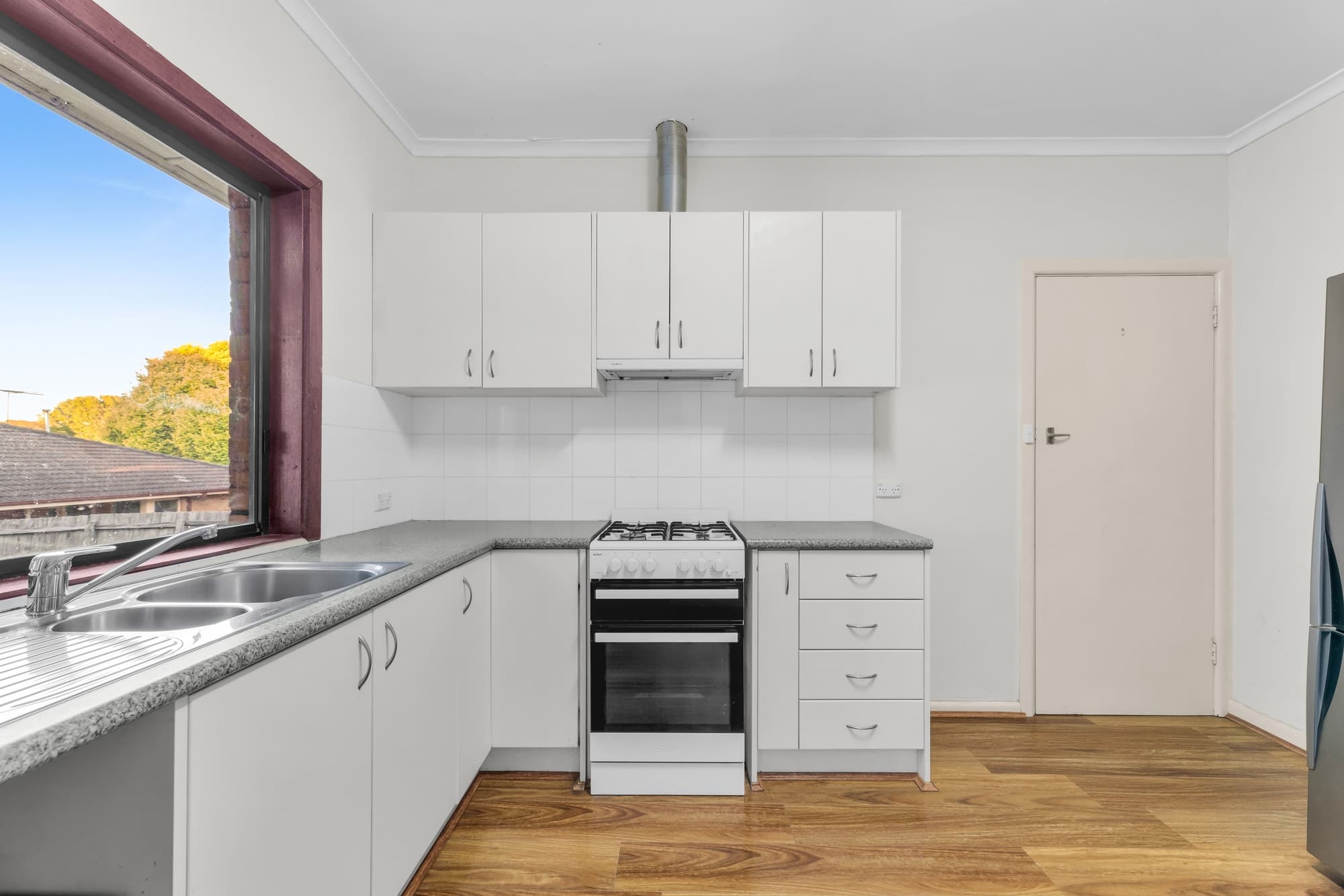 13 Vanbrook Street, Forest Hill - Thumbnail 4