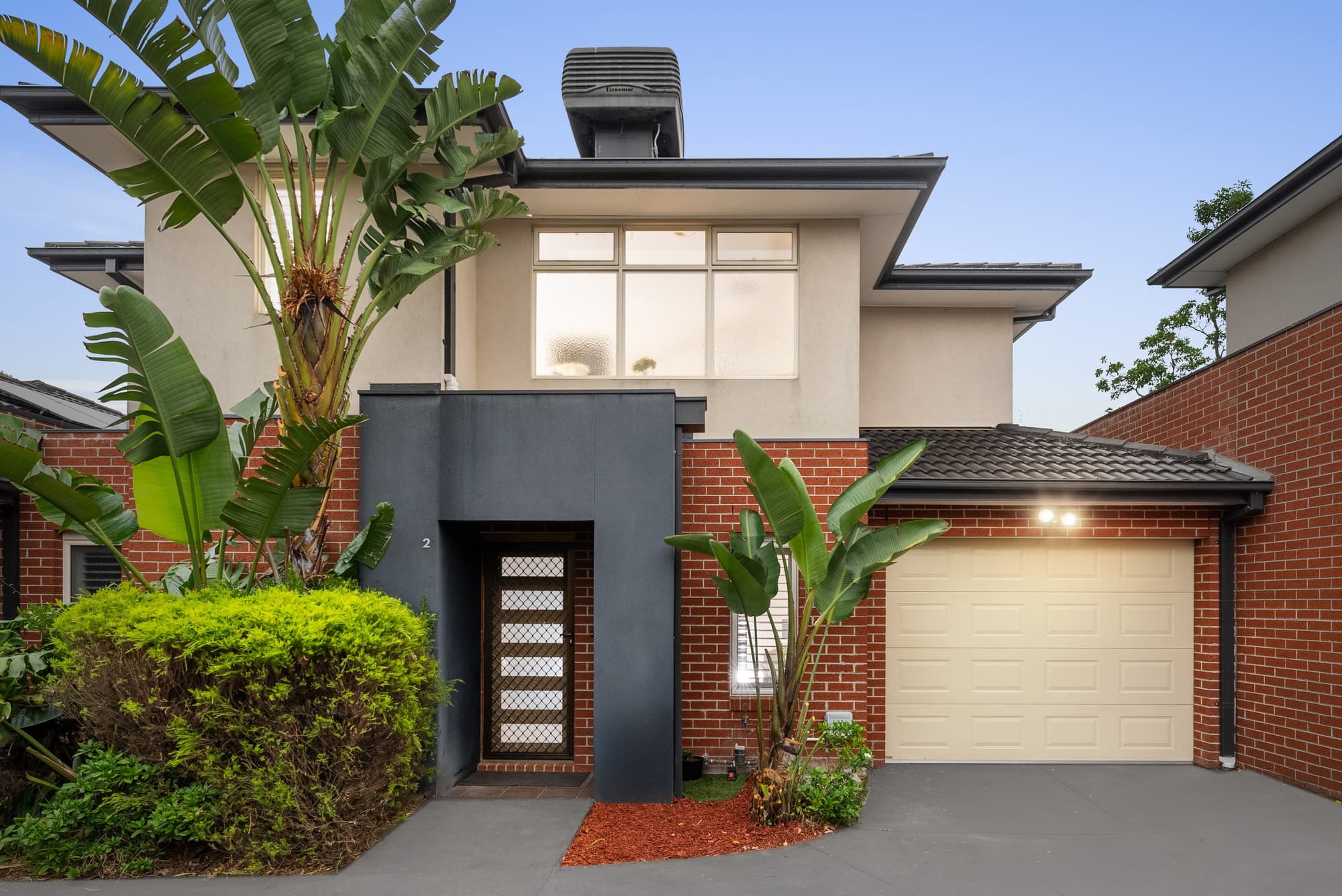 2/42 Gunyah Road, Blackburn North - Image 1