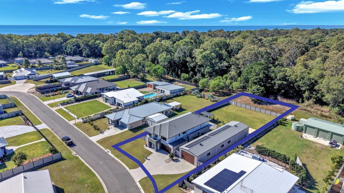 32 Porpita Circuit, Toogoom QLD, Toogoom - Image 1