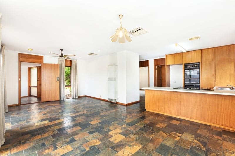 14 Links Road, Novar Gardens - Thumbnail 3