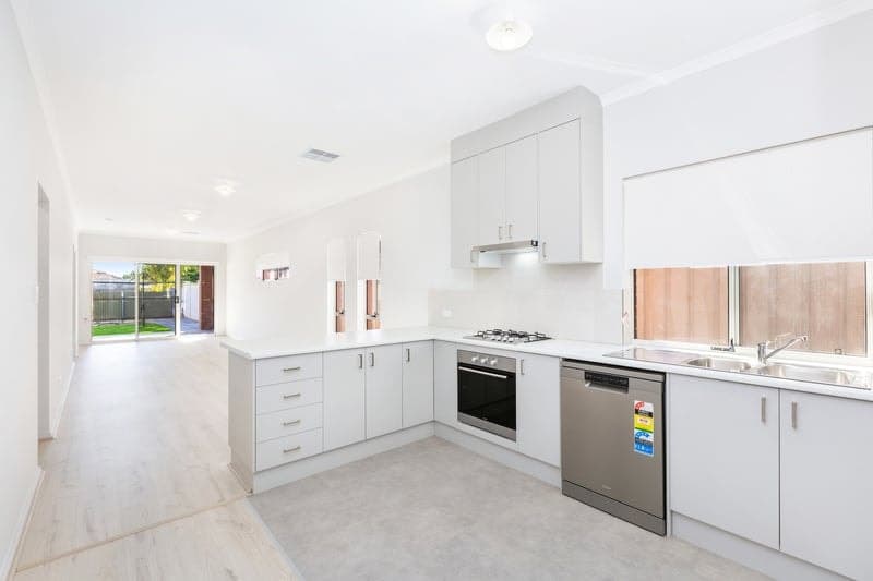 19a Dudley Avenue, North Plympton - Thumbnail 2