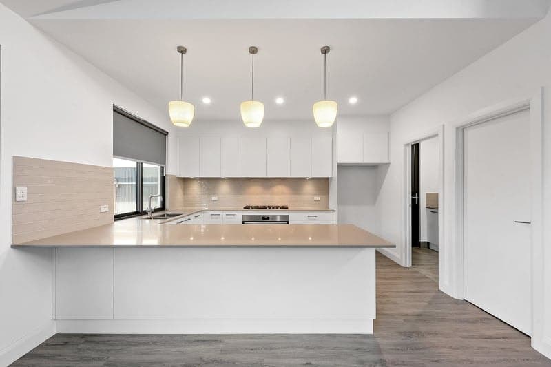 12A Nottingham Crescent, Glandore - Thumbnail 2