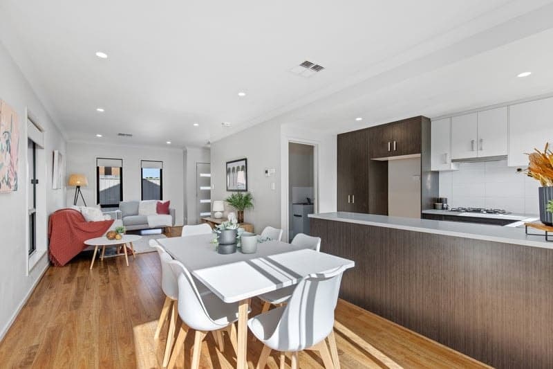 13A Greenglade Drive, Mitchell Park - Thumbnail 3