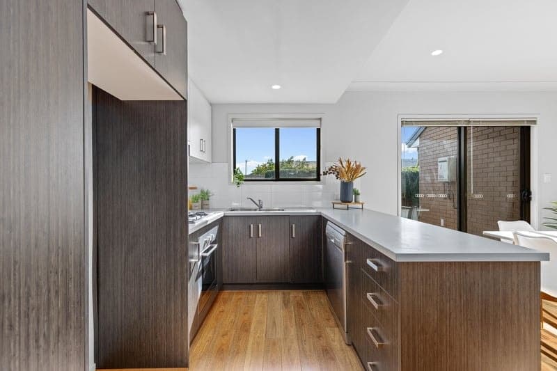 13A Greenglade Drive, Mitchell Park - Thumbnail 5