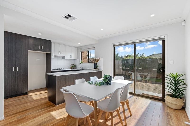 13A Greenglade Drive, Mitchell Park - Thumbnail 6