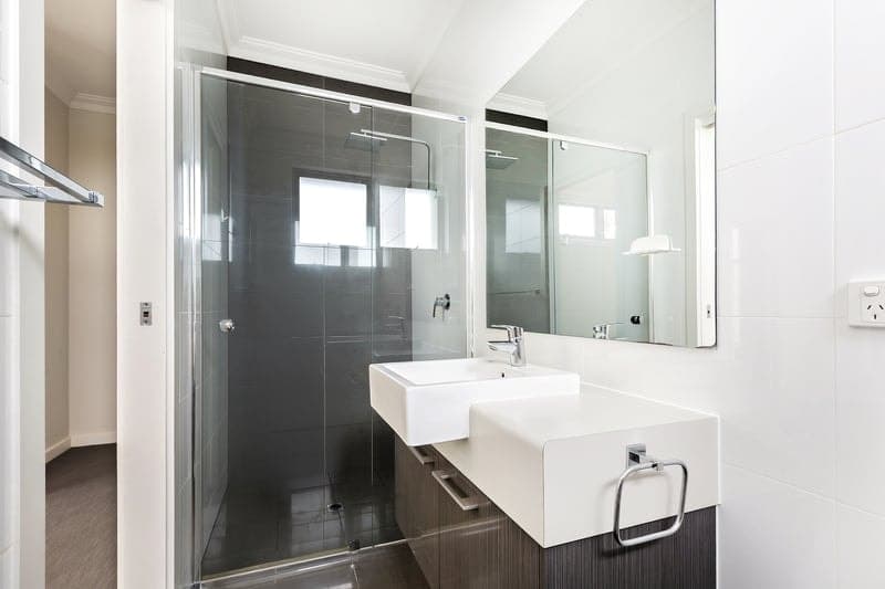 2E Waratah Square, Seacombe Gardens - Thumbnail 6