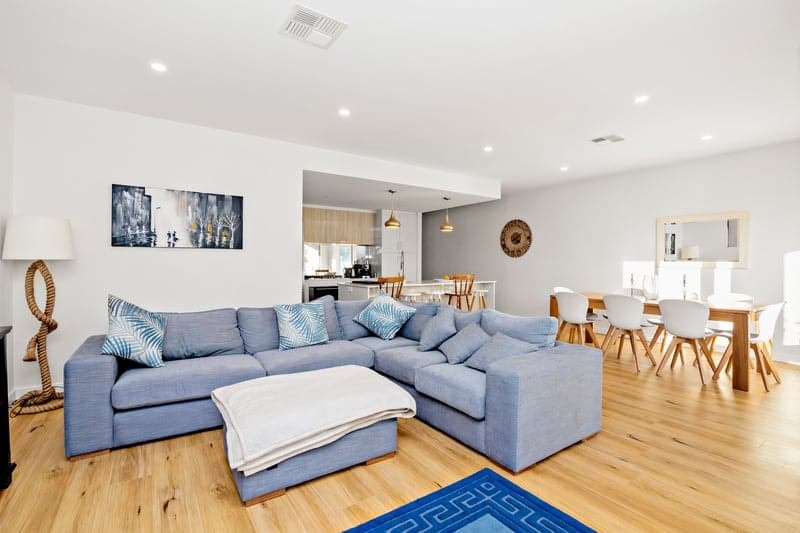 16a Filmer Avenue, Glengowrie - Thumbnail 3