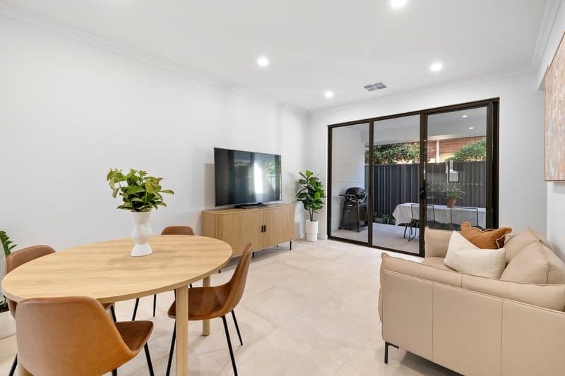 45B Glenburnie Terrace, Plympton - Thumbnail 5