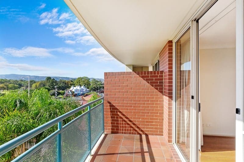 64/9 East Terrace, Adelaide - Thumbnail 2