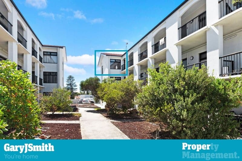 12/194-196 Seaview Road, Henley Beach South - Image 1