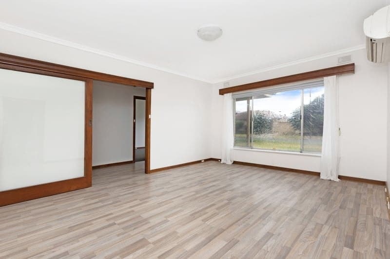 20 Hughes Avenue, Henley Beach - Thumbnail 2