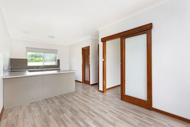 20 Hughes Avenue, Henley Beach - Thumbnail 3