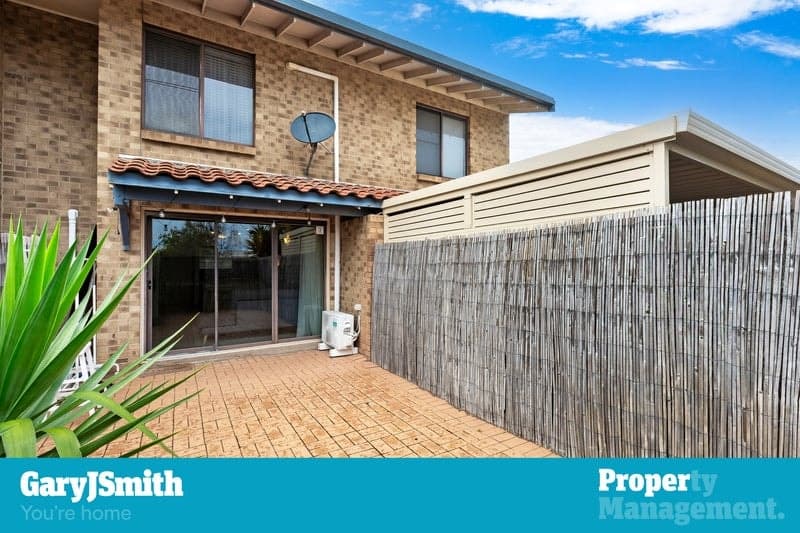 41 Brebner Drive, West Lakes - Image 1