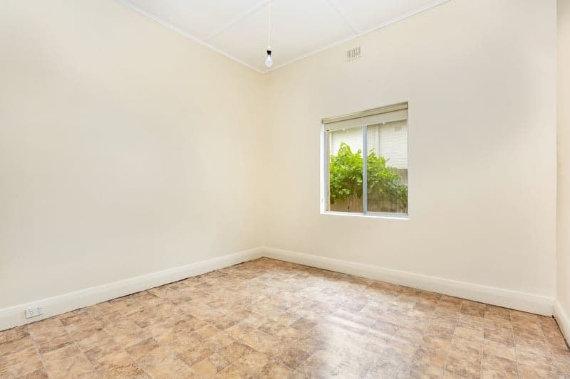 1 Lincoln Avenue, Plympton - Thumbnail 8