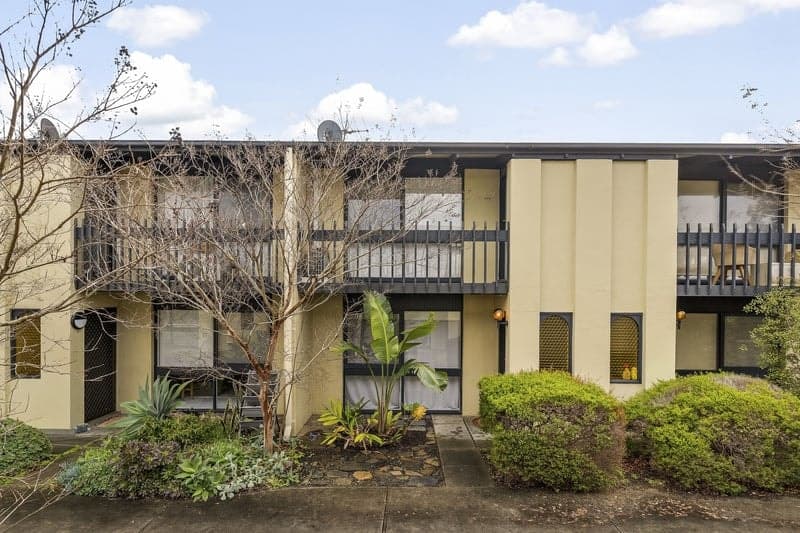 3/1 Gore Street, Glenelg North - Thumbnail 2