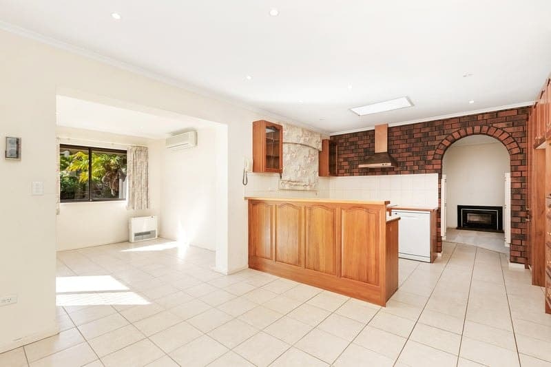 27 White Sands Drive, Grange - Thumbnail 4