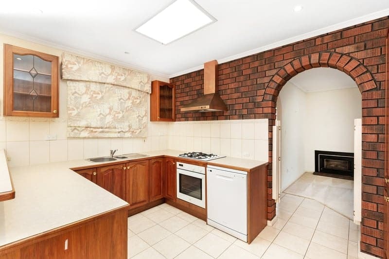 27 White Sands Drive, Grange - Thumbnail 5