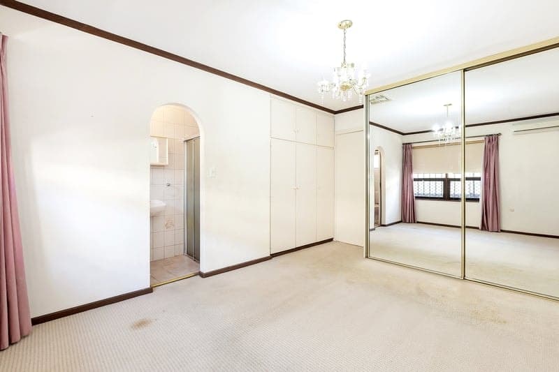 27 White Sands Drive, Grange - Thumbnail 7