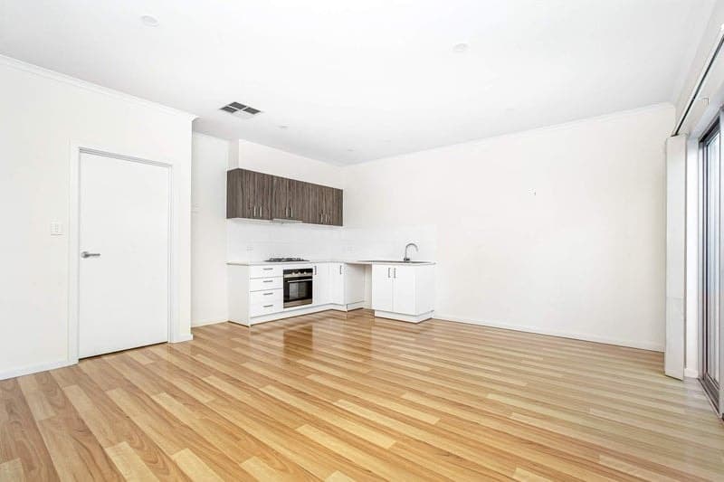 2/13 Castle Road, Christies Beach - Thumbnail 2
