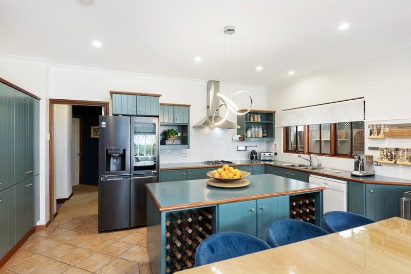 24 Gleneagles Road, Aberfoyle Park - Thumbnail 2