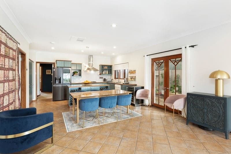 24 Gleneagles Road, Aberfoyle Park - Thumbnail 3