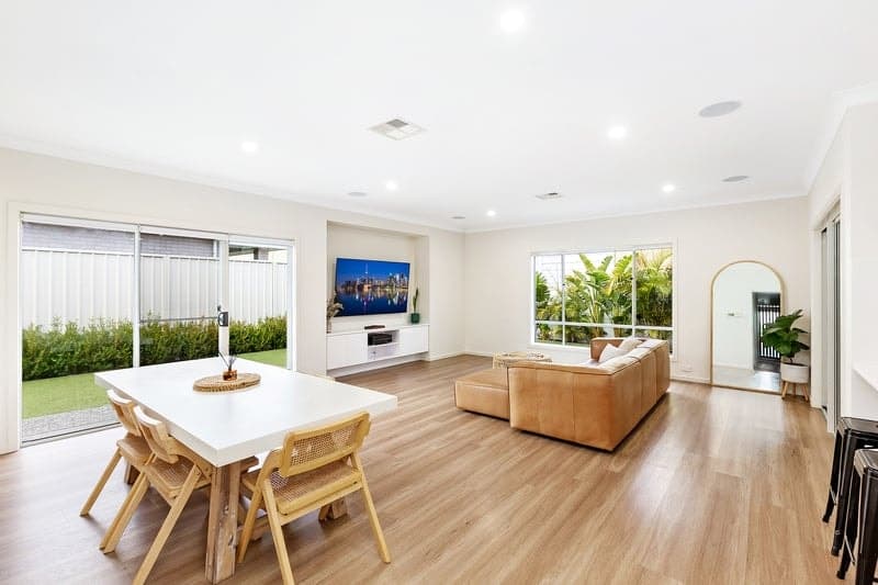 47 Seaside Street, Seaford Meadows - Thumbnail 2
