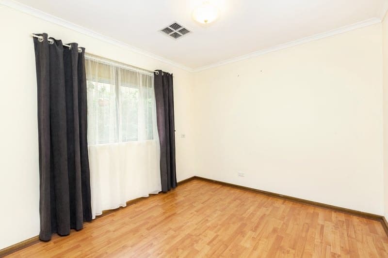36 Judith Crescent, Morphett Vale - Thumbnail 8