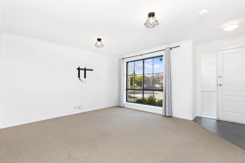 5 Antonio Street, Huntfield Heights - Thumbnail 2
