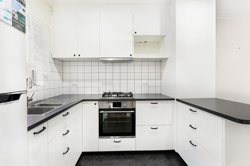 2/26 Scarborough Street, Somerton Park - Image 1