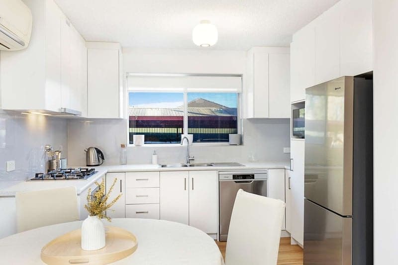 11/13-15 James Street, Plympton - Thumbnail 2