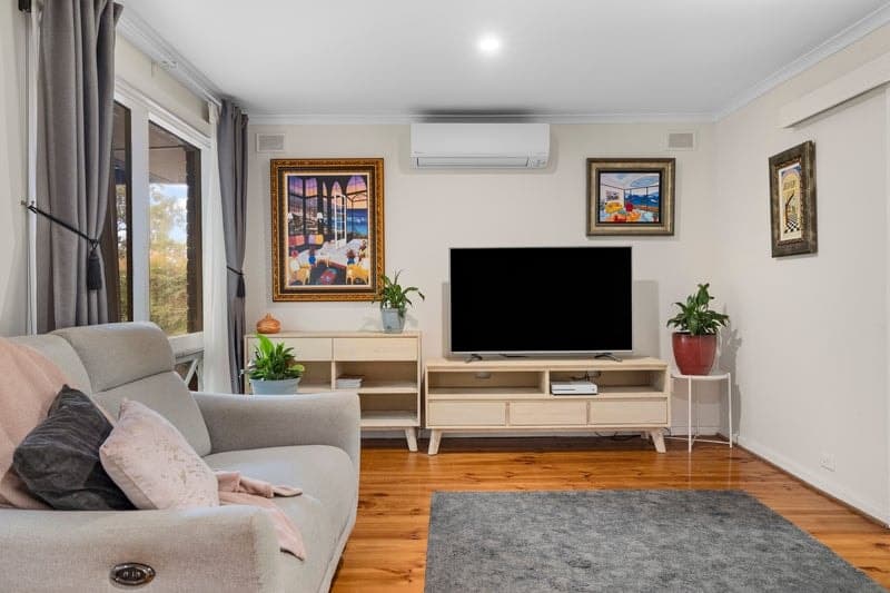 10 Gretel Crescent, Hallett Cove - Thumbnail 4