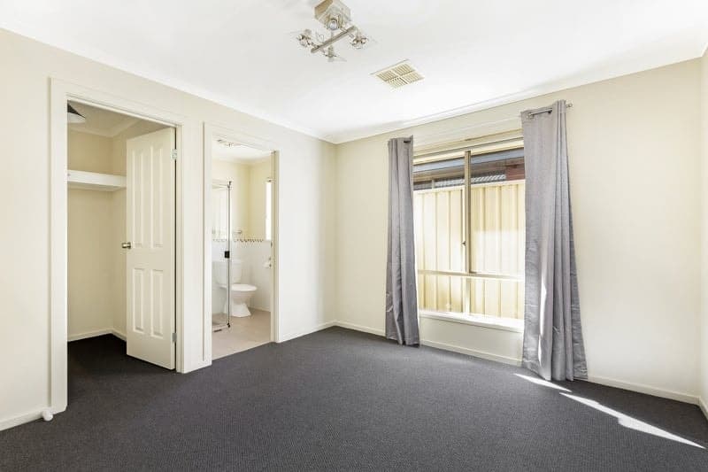 30 Clacton Road, Dover Gardens - Thumbnail 6