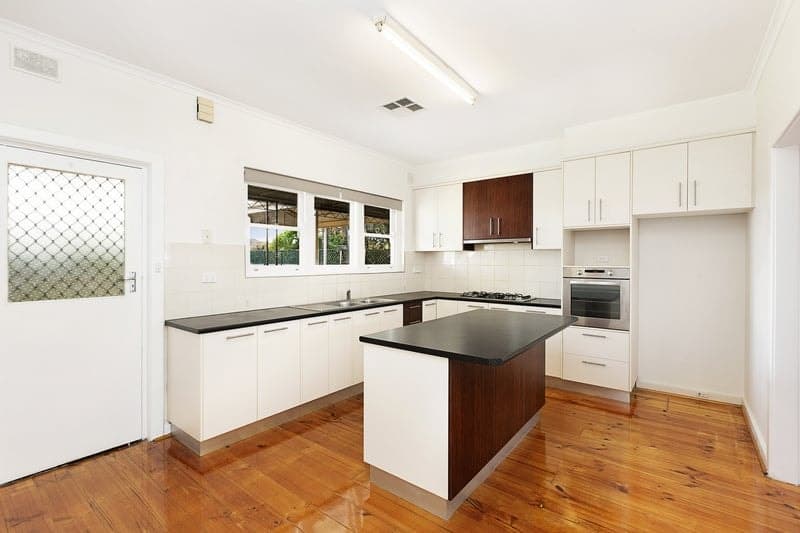 1 Barker Avenue, South Plympton - Thumbnail 4