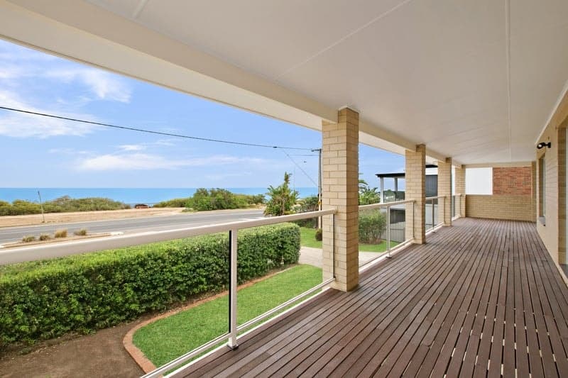 253 Esplanade, Seaford - Thumbnail 2