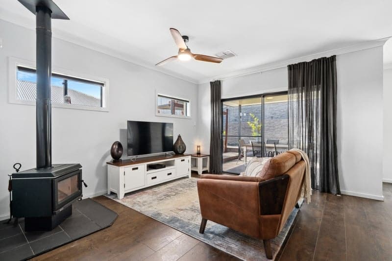 18 Goyder Road, Seaford Heights - Thumbnail 7