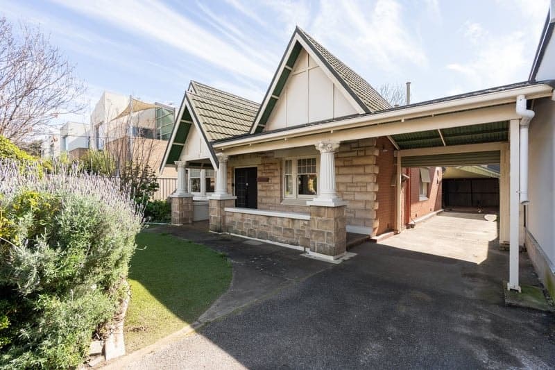 1 Maturin Road, Glenelg - Thumbnail 8