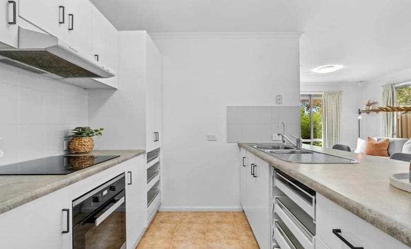 11 Chamberlain Drive, Christie Downs - Thumbnail 6
