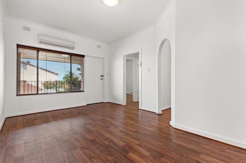 6/8 Renwick Street, West Beach - Thumbnail 5