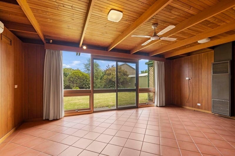 55 Fawnbrake Crescent, West Beach - Thumbnail 4