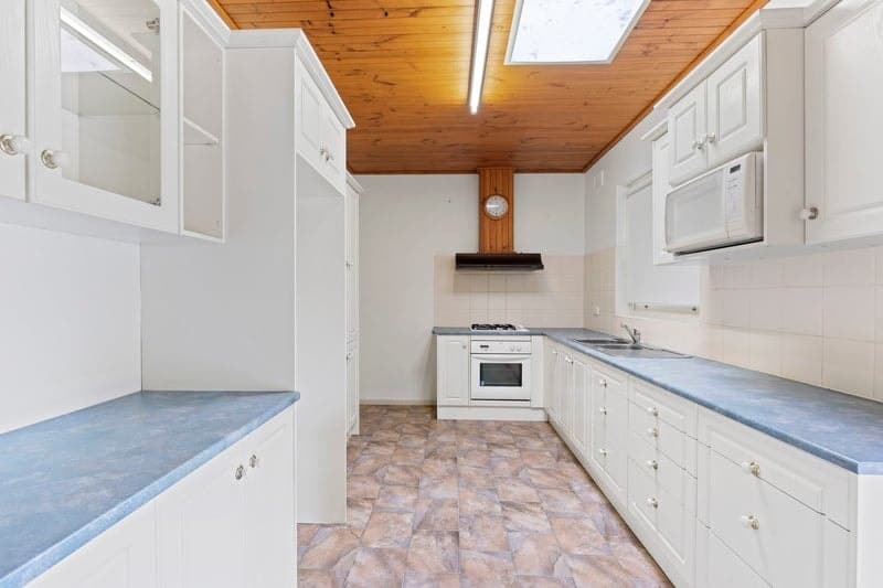 55 Fawnbrake Crescent, West Beach - Thumbnail 5